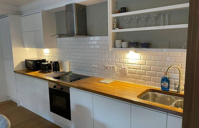 Stunning Apartment by The Leas, West End - Foto 5