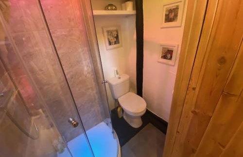 Windsor/Ascot/Bracknell beautiful barn - Photo 7