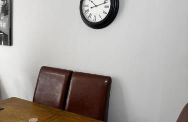 Modern 3-Bed Townhouse & Balcony - Foto 16