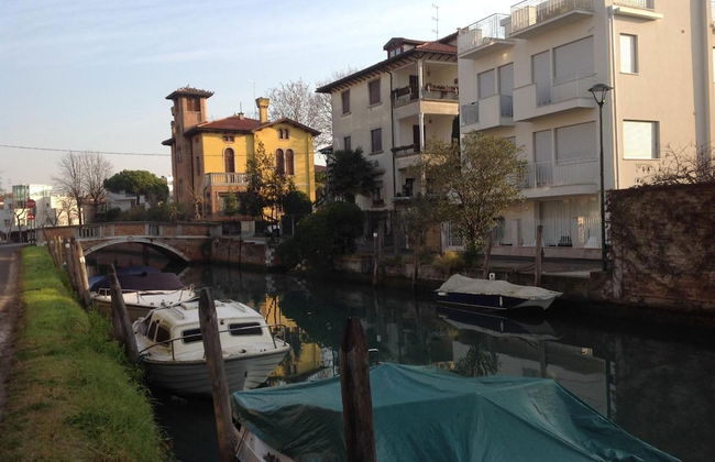 Villa Venice Movie - Photo 61