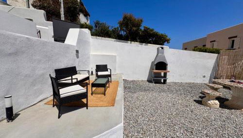 Villa Margherita - Appartamenti a due passi dal corso di Santa Marina Salina a 100 mt dalla spiaggia - Foto 3, Garden