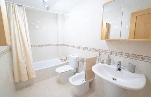 Dúplex tranquilo frente al mar en Xilxes Terraza, parking y WiFi - Foto 20