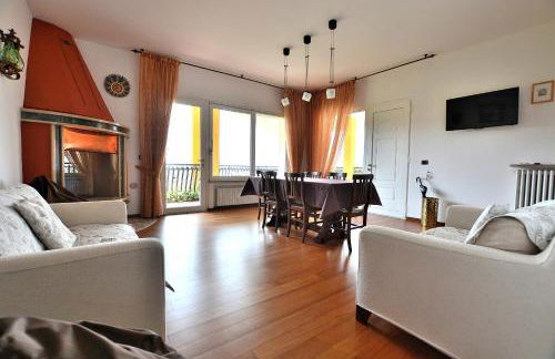 Orange Apartment In Marciaga di Costermano - Foto 19