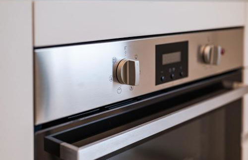 Spacious Apartment in Central Milan Next to Metro - Photo 3