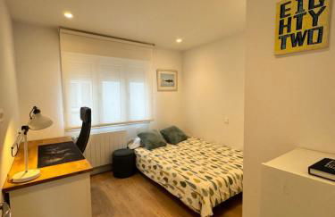 Piso de 2 habitaciones en centro, zona muy tranquila con playa a 2 min andando - Foto 9