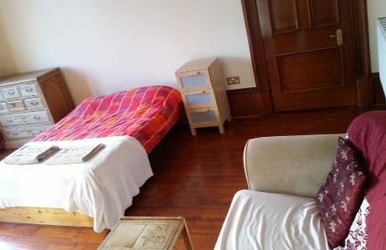 Broompark House - Photo 10