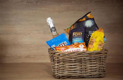 Stunning 3 Bedroom Lodge With Hot Tub in York - Foto 44