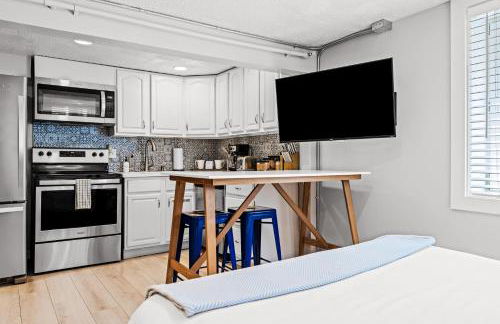 Contemporary Finishes - Studio Apt - Sloans Lake - Foto 12