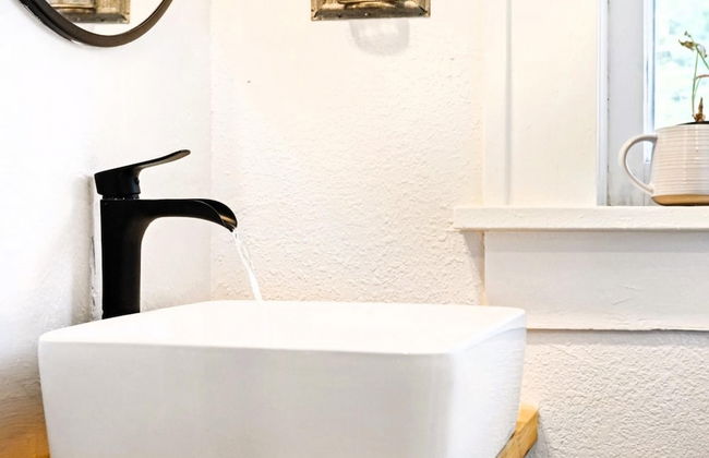 Retro Studio Huge Shower 3min-asian Dist - Photo 9