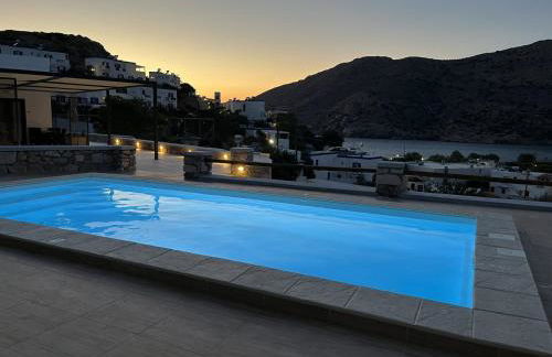 Caldera Suites "Φάρος" - Photo 3