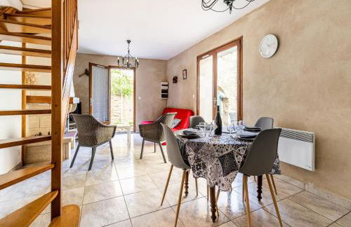 Vineyards & Village Stay - Foto 16