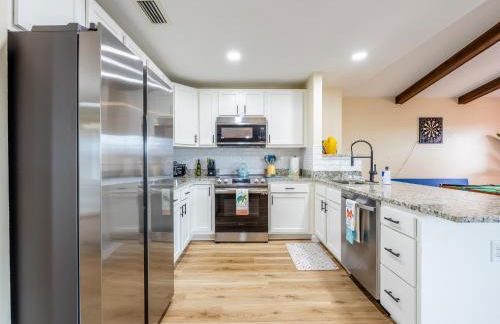 Englewood, Manasota Keys - 2 Bedroom Luxury Villa, Pool, Game room, 6 min to Beaches next to Canal - Foto 14