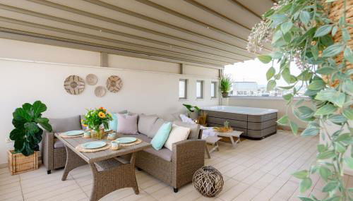 Sky Suite with View & Jacuzzi - Foto 4