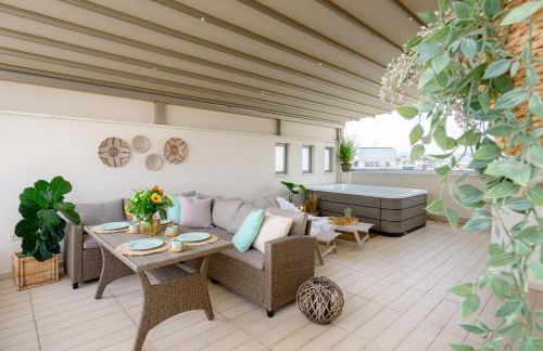 Sky Suite with View & Jacuzzi - Foto 4