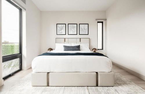 Contemporary Condo - Grill - Balcony - Tesoro - Foto 1