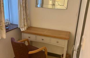 The Milking Parlour - Photo 16