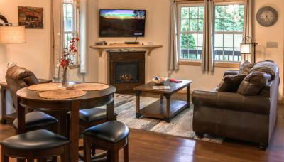 Smoky Mountain Basecamp Just 5 Mins to Harrah Casino - Foto 3