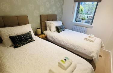 2 Bedroom City Centre garden flat with Secure Parking - Foto 5