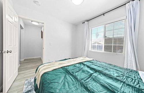 Great Location Oasis w Huge Backyard Near DTLA ,USC ,Ktown - Foto 16