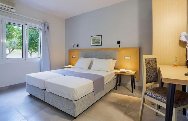 Sergiani Garden - Photo 8