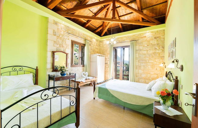 Mountain Oasis - Pool Playground Near Neda Falls - Foto 18