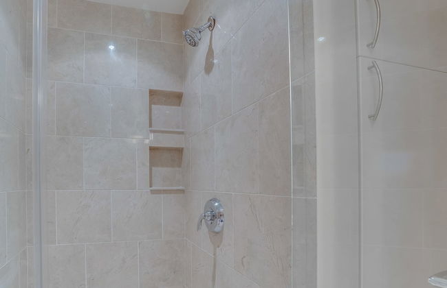 2 BR Fully Furnished Apartment at Penn Quarters - Surrounded by Best Restaurants in Town - Foto 10