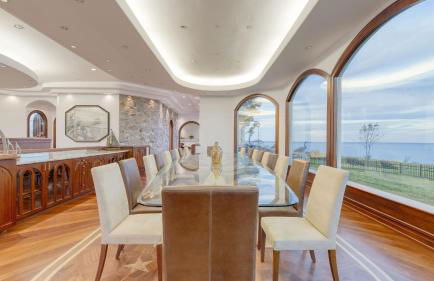 Bay Estate Luxe Waterfront Home w/ Private Pier, Main+guest House, Bay Views - Foto 22