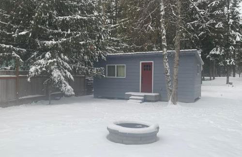 Beautiful Bungalow and Bunk House, Close to Lake - Foto 33