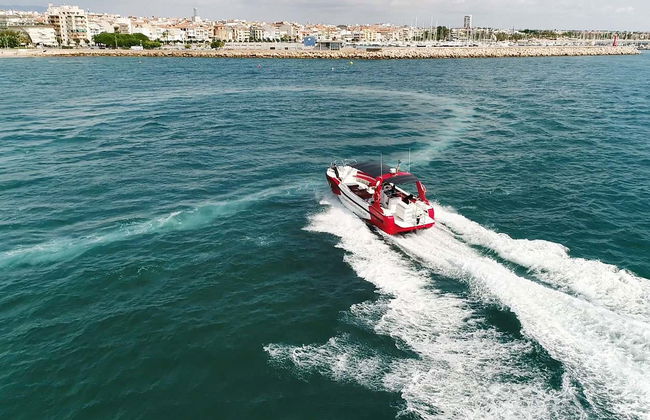 Costa Dorada Speedboat Ride - Photo 1