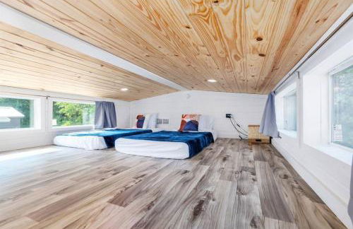 2 Villa D'Azur Luxury Tiny House Mins to Lake Guntersville, Downtown, Firepit - Foto 20