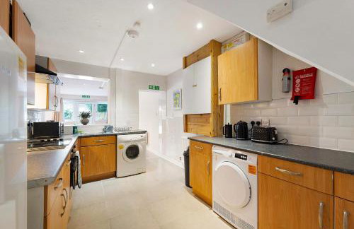 New! 5BR in Newton Drive - Foto 21