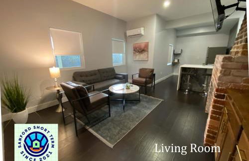 The Front Porch - Photo 7