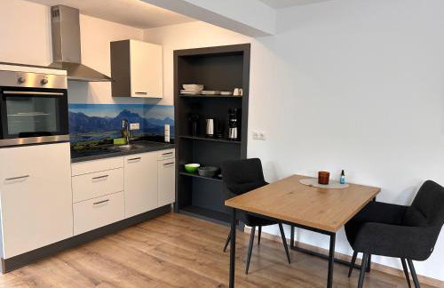 Apartment im Souterrain mit Terrasse - Foto 5