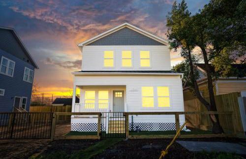 Clutch City Super - Luxe at East Downtown Unit 1 - Foto 24