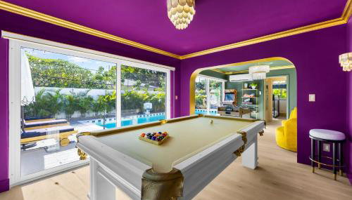 5 Min to Beach - Heated Pool Hot Tub 85 TV's BBQ Games - Foto 1
