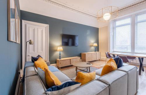 3BR Gem West End Walk to Glasgow Uni Parking - Foto 1