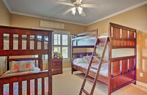 Families Welcome! Lavish Celina Home with Game Room - Foto 18