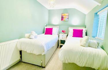 HomeDecor Cottages - Castle Walk House - Foto 18