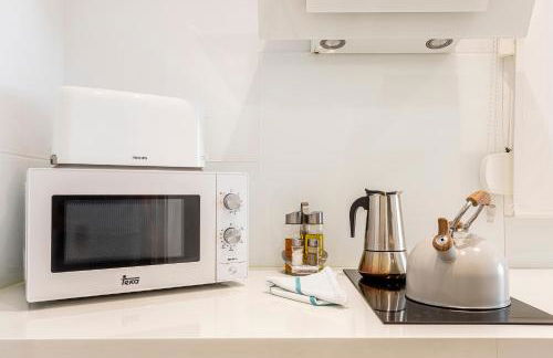 R&C APARTMENTS CLOSE to CENTER - Photo 9