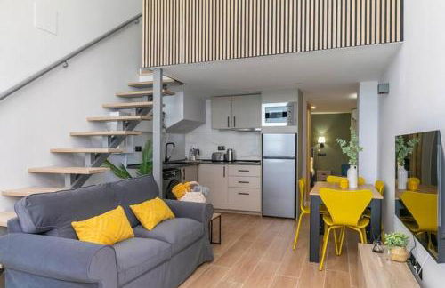 NUEVO Amplio dúplex en la zona del Palacio de Vista Alegre - Photo 3