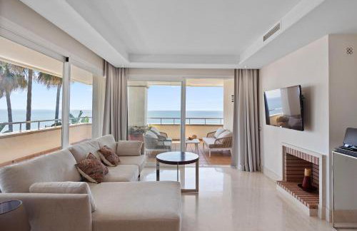 Front line beach luxury apartment in Heaven Beach - Photo 4