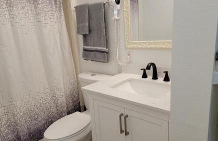 Comfy 1BR Apartment - Ideal for Traveling Nurses & Professionals - Foto 31