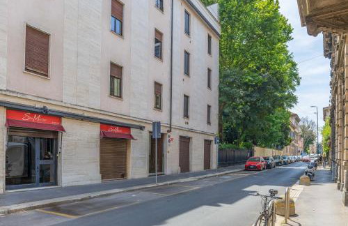 Milan Central Penthouse with Terraces, Jacuzzi & Garage - Foto 13