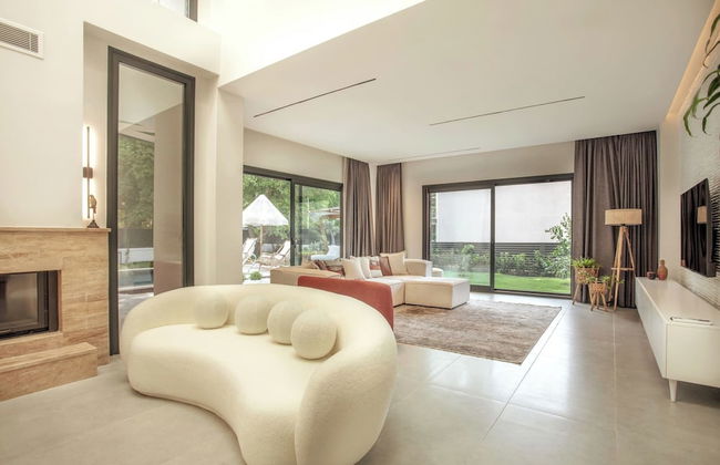 Spacious 4BR Villa Perfect for Families & Friends - Foto 8