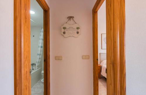 URBANIZACIÓN COPACABANA - La Manga del Mar Menor KM2 - Vistas a Mediterráneo Dormitorio doble y sofá-cama - Foto 26