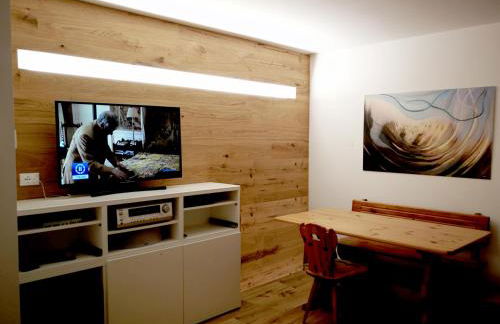 Luce Delle Dolomiti con navetta e sala giochi - Foto 10