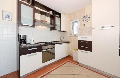 Two-Bedroom Apartment With Sea View In Split - Foto 16