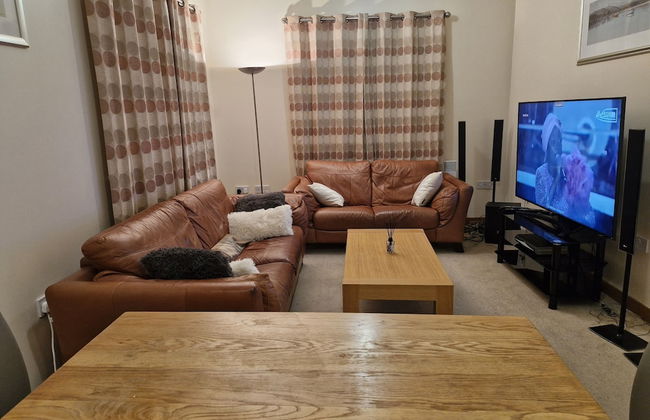 Impeccable 1-bed Apartment in Purfleet - Foto 1