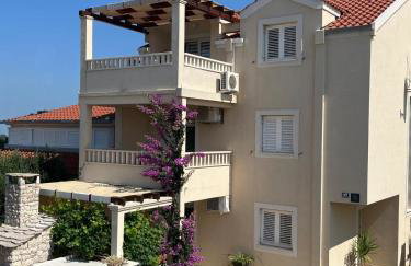 Apartments Vucica, Sevid - Foto 1