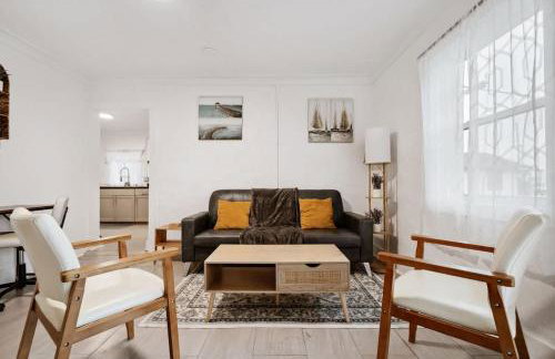 Clubhouse Cozy fast Wi-fi 6 min from Downtown - Foto 16